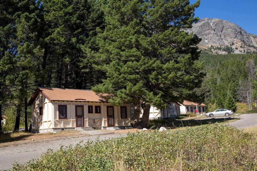 Rising Sun Motor Inn East Glacier Park Village Dış mekan fotoğraf