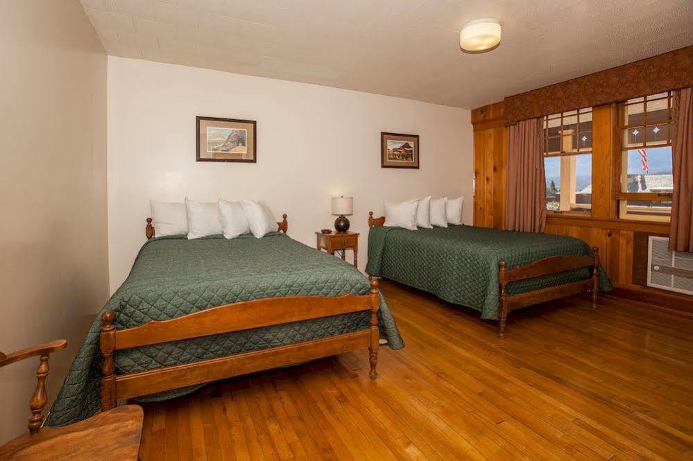 Rising Sun Motor Inn East Glacier Park Village Dış mekan fotoğraf